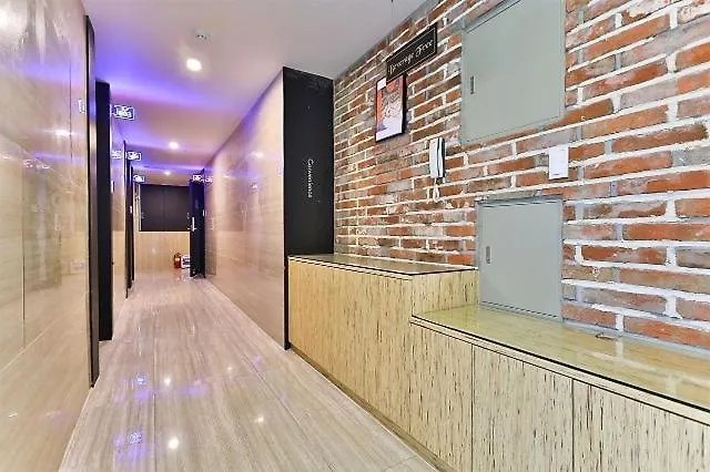 Gwang An Ri Hy Realty
